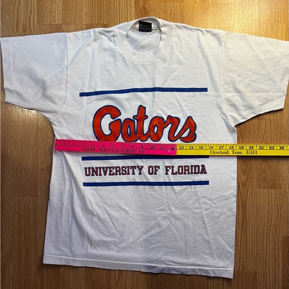 Gators University of Florida White and Blue Tee - Picture 2 of 7